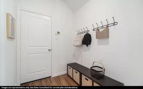 Entry Way - 11234 Katzer Pl, Converse, TX 78109 photo 4 of 6
