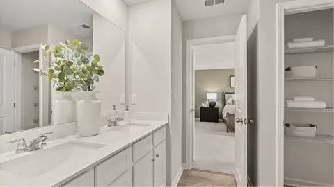 Entry Way - 232 River Birch Way, Warner Robins, GA 31093 photo 1 of 3
