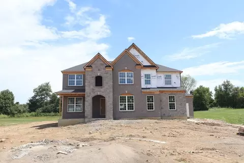 1646 Longmeadow Dr, Lebanon, OH 45036