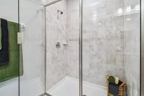 Bath - 4969 Eagle Rock Dr, Wimauma, FL 33598 photo 3 of 5