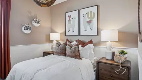 Bedroom - 9648 S Caballo Dr, Apache Junction, AZ 85120 photo 6 of 14