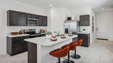 Kitchen - 9648 S Caballo Dr, Apache Junction, AZ 85120 photo 2 of 7