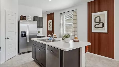 Kitchen - 9648 S Caballo Dr, Apache Junction, AZ 85120 photo 3 of 7