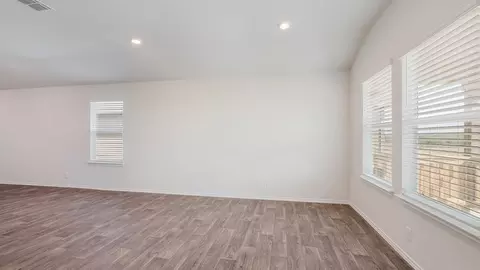 Living - 9648 S Caballo Dr, Apache Junction, AZ 85120 photo 5 of 7