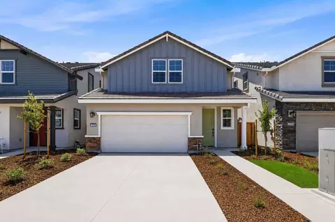 1025 Ginkgo Cir, Davis, CA 95618