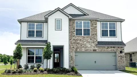 203 Creek View Dr, Lafayette, LA 70506
