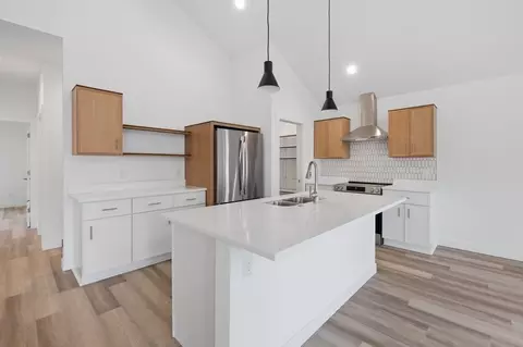 Kitchen - 118 Boneset Ave, Poynette, WI 53955 photo 2 of 6