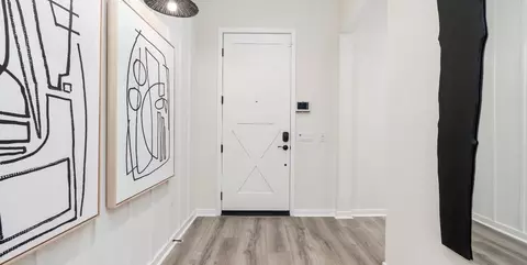 Entry Way - 17485 Bear Crk, Hesperia, CA 92345 photo 6 of 7