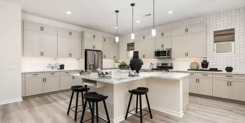Kitchen - 17485 Bear Crk, Hesperia, CA 92345 photo 1 of 6