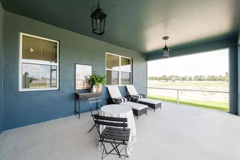 Exterior - 3999 Walker Lake Rd, Bartow, FL 33830 photo 6 of 7