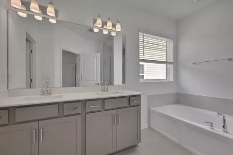 Bath - 24 Goldcrest Way, Saint Augustine, FL 32092 photo 8 of 12
