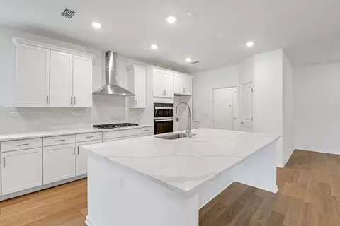 Kitchen - 24 Goldcrest Way, Saint Augustine, FL 32092 photo 1 of 11