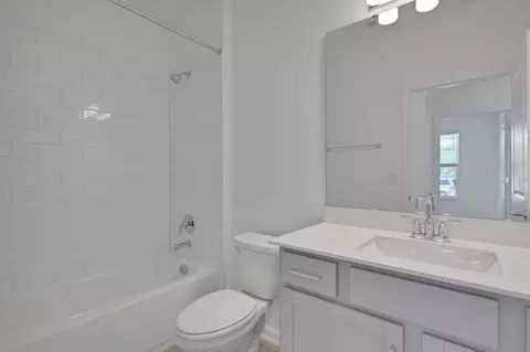 Bath - 24 Goldcrest Way, Saint Augustine, FL 32092 photo 6 of 12