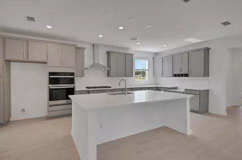 Kitchen - 24 Goldcrest Way, Saint Augustine, FL 32092 photo 7 of 11