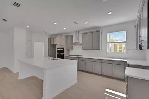 Kitchen - 24 Goldcrest Way, Saint Augustine, FL 32092 photo 9 of 11