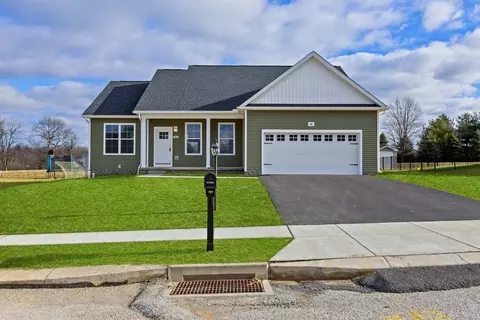 42 Lobell Rd, Abbottstown, PA 17301