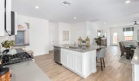 Kitchen - 12955 E Russo Dr, Vail, AZ 85641 photo 1 of 10
