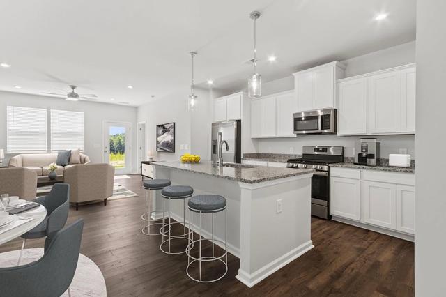 1445 Harper Mae Dr, Spartanburg, SC 29303