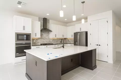 3683 Wolves Creek Pl, Apopka, FL 32712