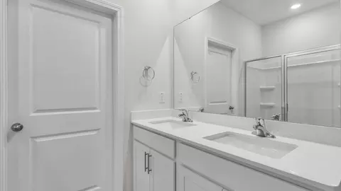Bath - 2001 Delta Rd, Vass, NC 28394 photo 2 of 4