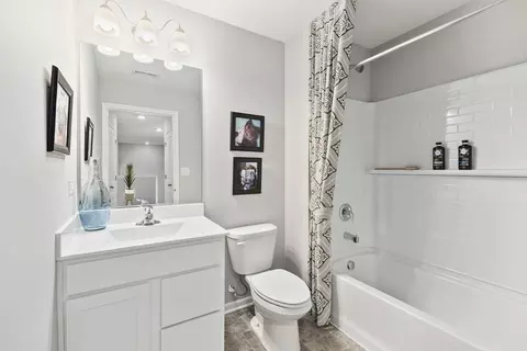 Bath - 446 Bricker St, Hebron, IN 46341 photo 2 of 5