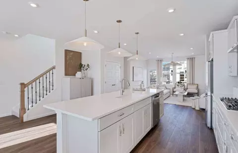 Kitchen - 407 Yatra Ave, Naperville, IL 60563 photo 2 of 8