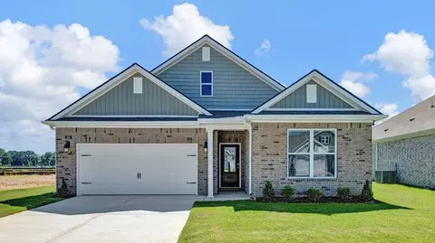 101 Gateway Dr, Jackson, TN 38305