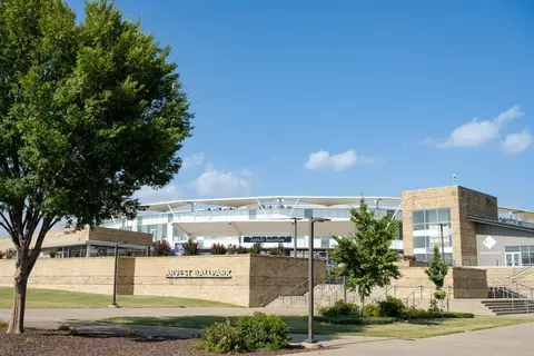 Exterior - 5580 Clear Spgs, Springdale, AR 72762 photo 4 of 5