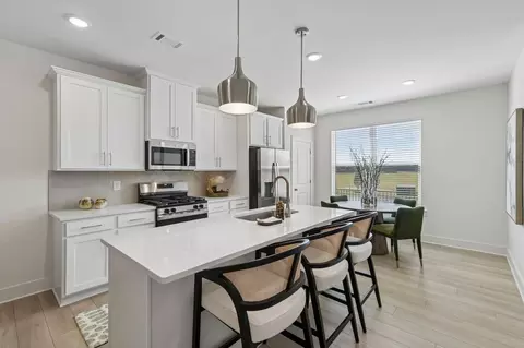 Kitchen - 283 Barracks Way, Hoschton, GA 30548 photo 8 of 8