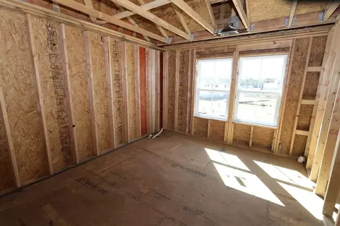 Bedroom - 140 Hatch Ct, Springboro, OH 45066 photo 5 of 5