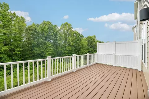 Exterior - 9718 Gaelic Pl, Waldorf, MD 20601 photo 5 of 17