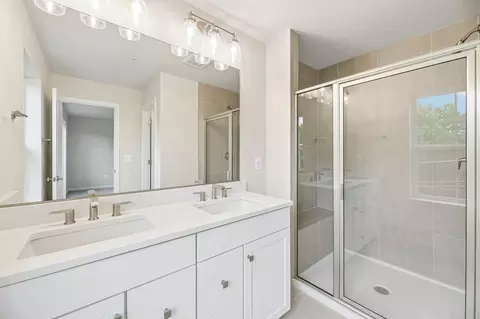 Bath - 9718 Gaelic Pl, Waldorf, MD 20601 photo 2 of 16