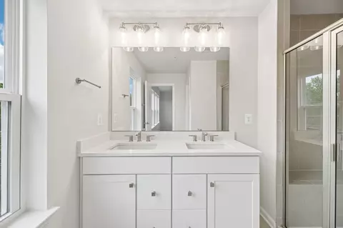 Bath - 9718 Gaelic Pl, Waldorf, MD 20601 photo 1 of 16