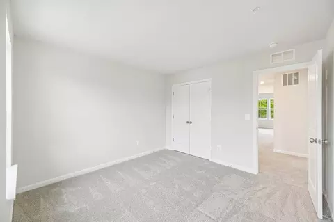 Bedroom - 9718 Gaelic Pl, Waldorf, MD 20601 photo 7 of 22