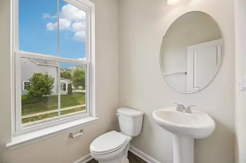 Bath - 9718 Gaelic Pl, Waldorf, MD 20601 photo 5 of 16