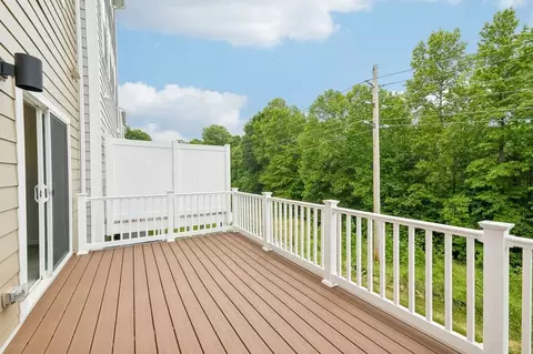 Exterior - 9718 Gaelic Pl, Waldorf, MD 20601 photo 4 of 17
