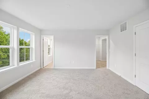 Bedroom - 9718 Gaelic Pl, Waldorf, MD 20601 photo 3 of 22