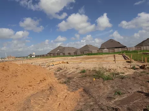 14003 Hillier Run Dr, Santa Fe, TX 77510