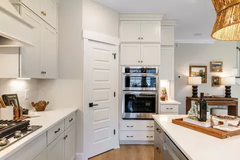 Kitchen - 100 E South 7th St, Seneca, SC 29678 photo 4 of 5