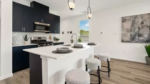 7614 Inwood Grove Ln, Houston, TX 77088