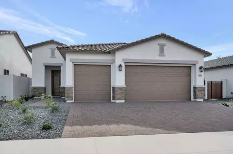 2391 E Amfissa Dr, San Tan Valley, AZ 85140