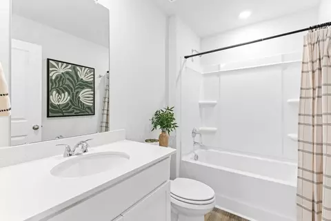 Bath - 2111 Malmo Loop Rd NE, Leland, NC 28451 photo 2 of 2