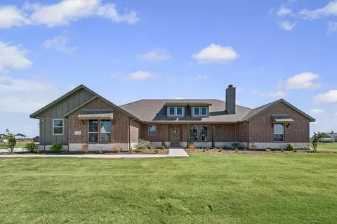 118 Sunny Side Dr, Valley View, TX 76272