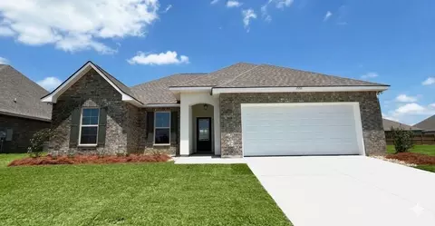 1553 Old Tucson Ave, Zachary, LA 70791