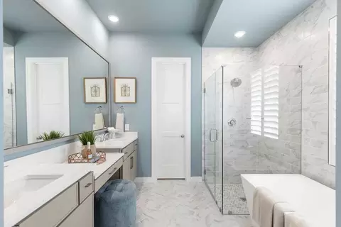 Bath - 17923 Pathway Forest Ln, Webster, TX 77598 photo 1 of 6
