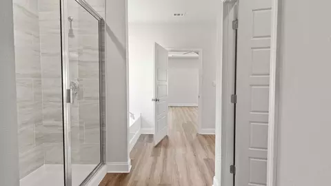 Entry Way - 12 Stonemore, Petal, MS 39465 photo 6 of 8