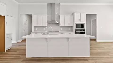 Kitchen - 12 Stonemore, Petal, MS 39465 photo 2 of 4