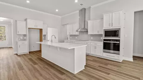 Kitchen - 12 Stonemore, Petal, MS 39465 photo 1 of 4