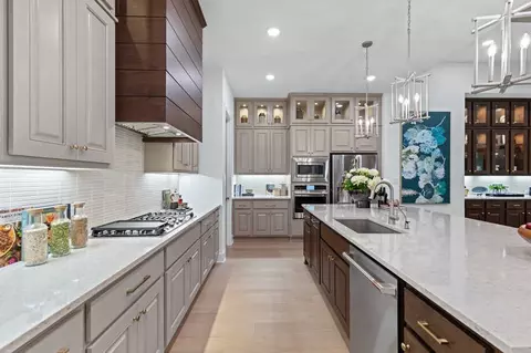 Kitchen - 317 Vale Run, Kyle, TX 78640 photo 2 of 5