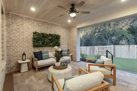 Exterior - 317 Vale Run, Kyle, TX 78640 photo 7 of 11